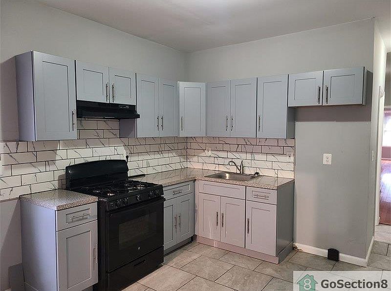 1st image of 638 S 13th St #1R