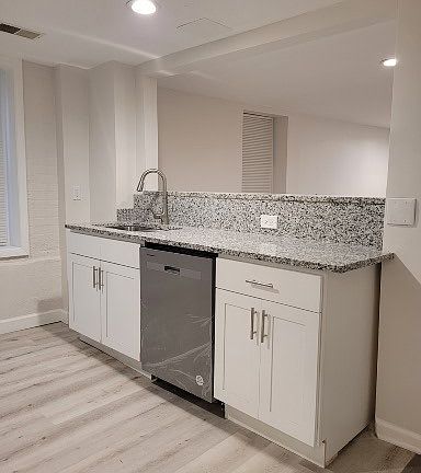 5th image of 4725 N Drake Ave Unit B