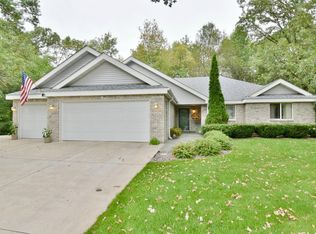 1718 Maple Ct, Saint Cloud, MN 56304