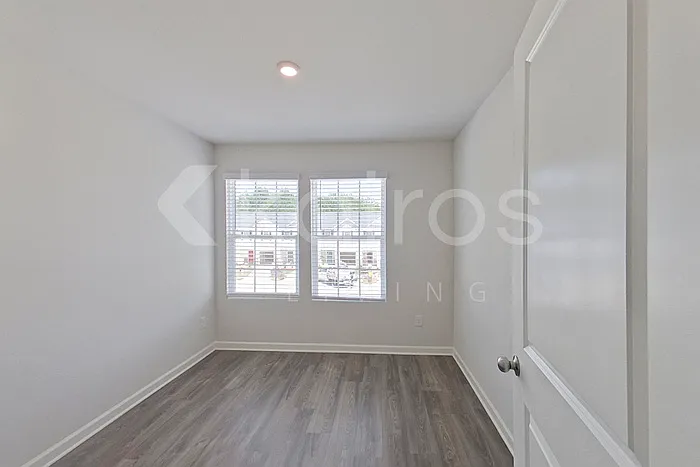 364 Ironwood Ct — Photo 14