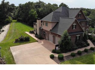 635 Deevers Xing, Cape Girardeau, MO 63701