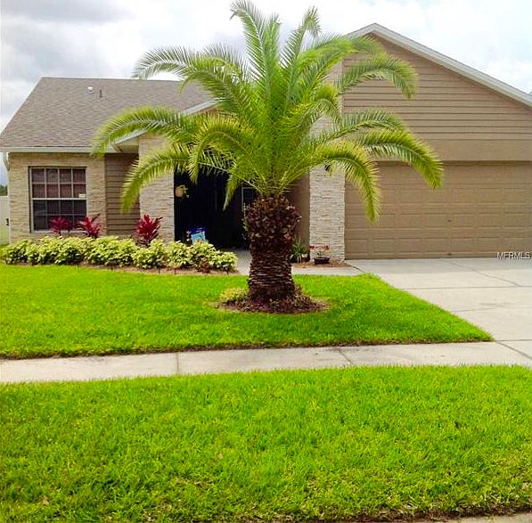 1st image of 13418 Silvercreek Dr