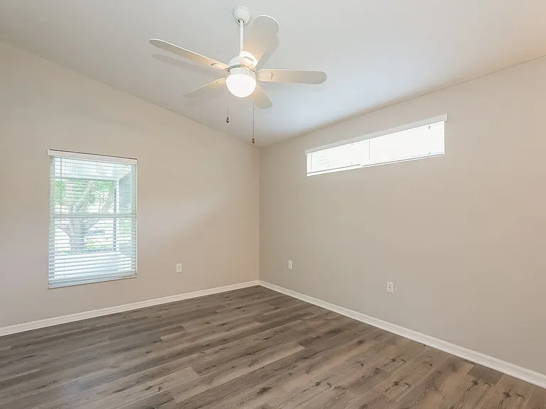 4509 Clarkwood Ct — Photo 13
