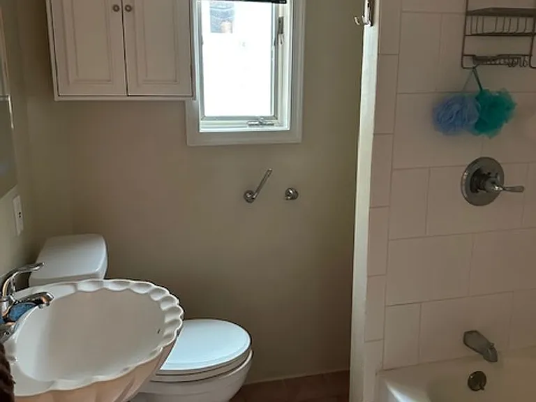 2441 S Woodstock St — Photo 19