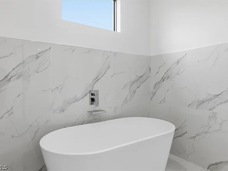 1436 Graham Cir — Photo 19