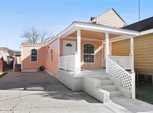 2527 Arts St, New Orleans, LA 70117