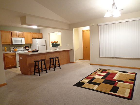 2nd image of 5148 Diane Ct #5148