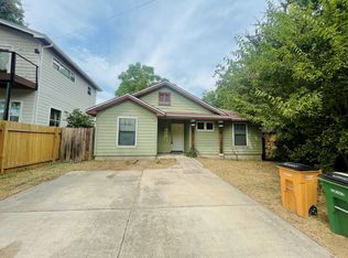 2302 E 8th St, Austin, TX 78702