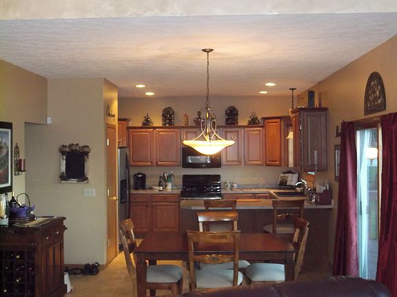 Kitchen & Dining Room