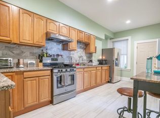 872 Huntington Ave #1, Boston, MA 02115