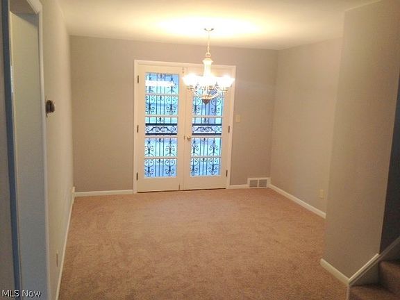 3rd image of 20201 Delaware Dr