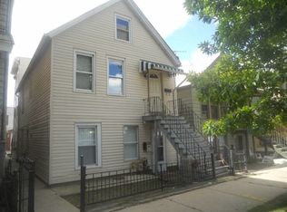 2421 W Fletcher St #1, Chicago, IL 60618