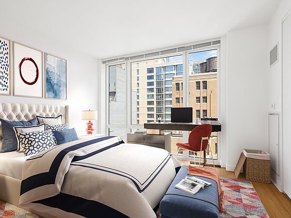 4th image of 320 W 38th St APT 1805