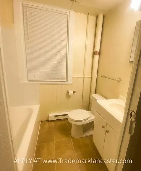 215 W Vine St #1 — Photo 7