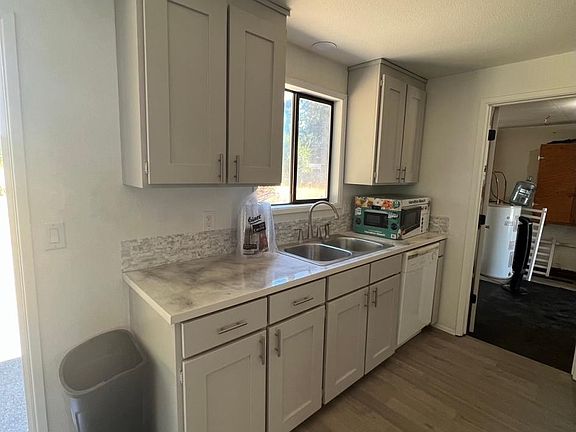 5th image of 11250 Old Highway 99 SE Unit A