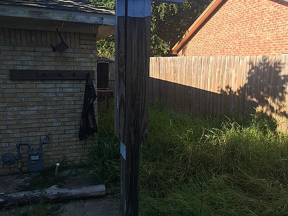 3rd image of 2014 Redwood Dr