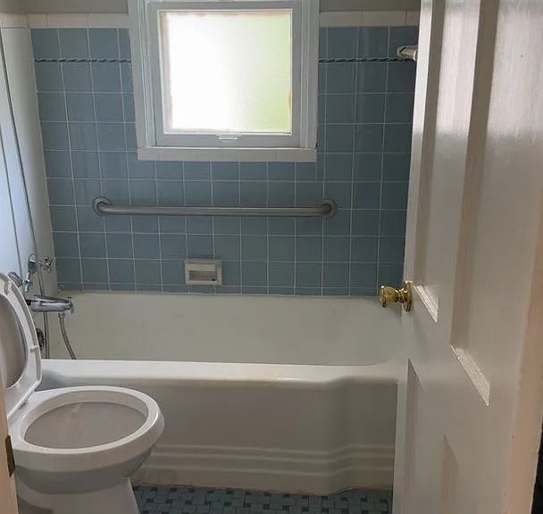 1906 Bainbridge Dr — Photo 14