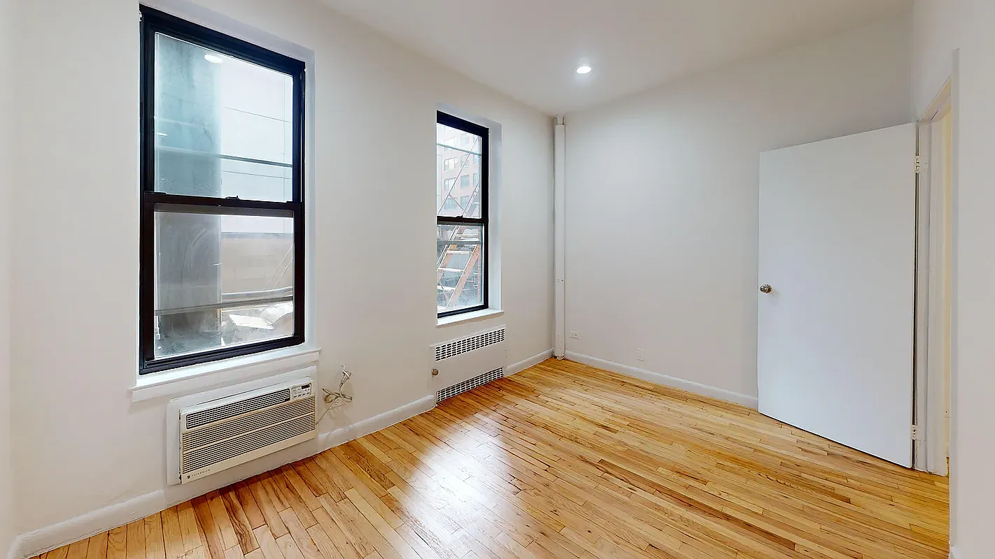 300 1/2 East 65th Street — Photo 3