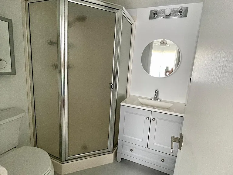 Walk In Shower Master Bedroom