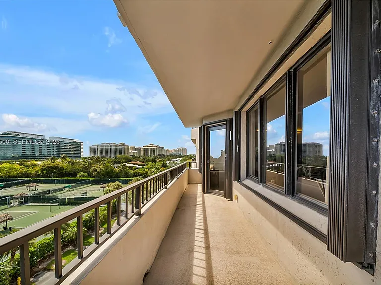 151 Crandon Blvd #500 — Photo 15