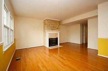 3rd image of 1113 Moorefield Hill Ct SW