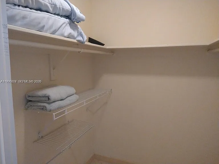 6039 Collins Ave #407 — Photo 8
