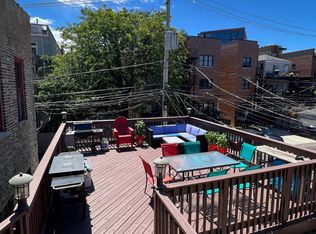 907 W Wrightwood Ave APT 2, Chicago, IL 60614