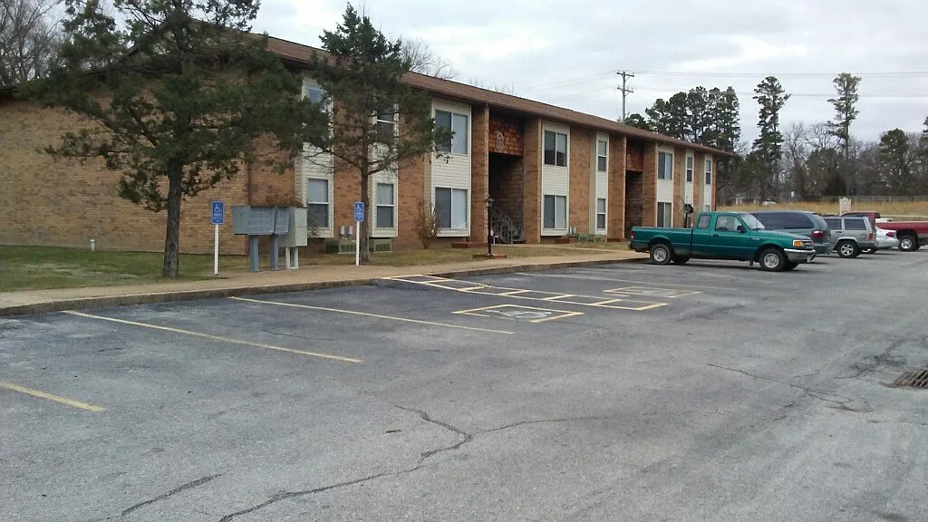 Houston Apartments — Photo 1