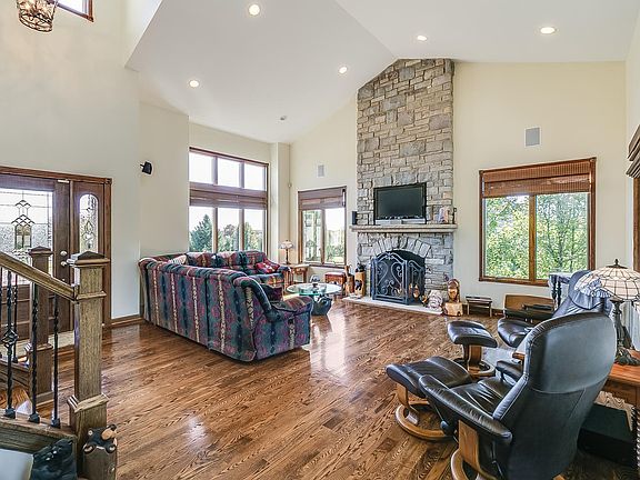 7108 286th Ave Salem WI 53168-large-005-