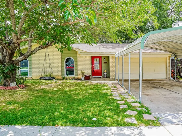 6016 Whispering Ln, Watauga, TX 76148