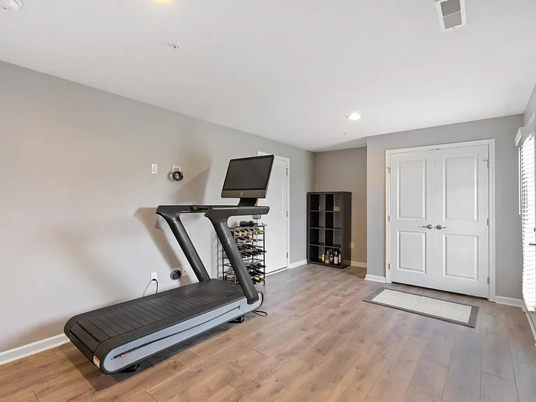 328 Aprilmae Way — Photo 22