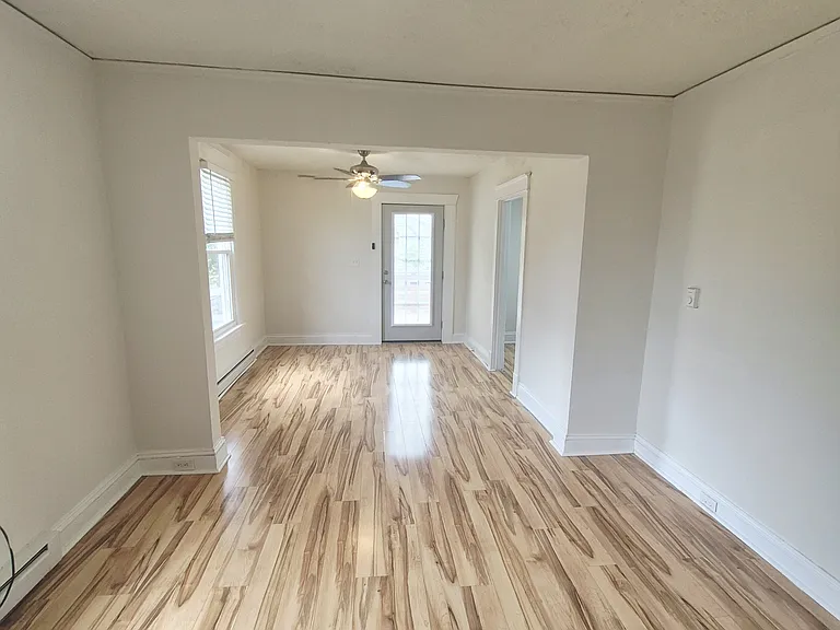 110 Phelps Rd #B — Photo 8