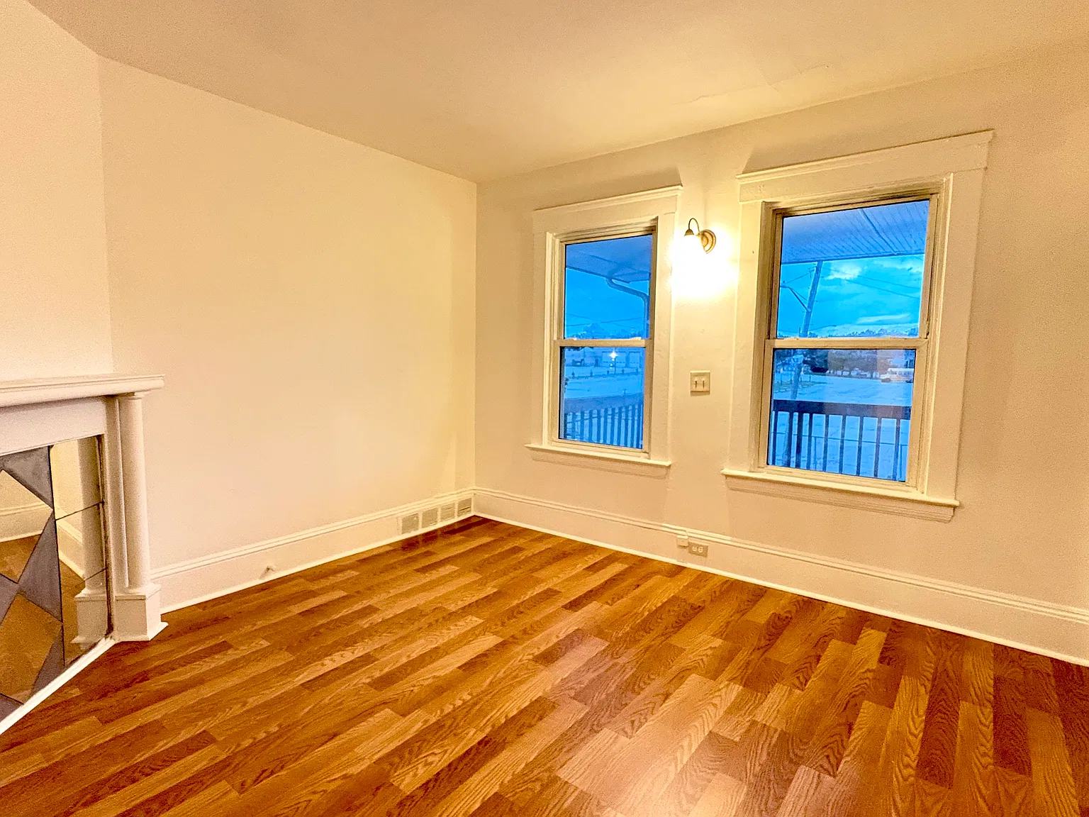 2 bed, 1150 sqft, $1,000 — Photo 3
