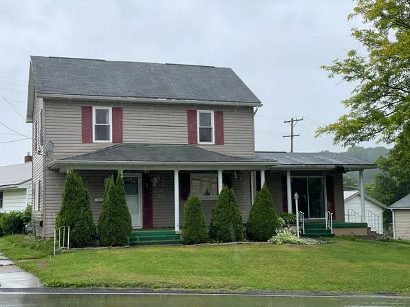 303 South St, New Bethlehem, PA 16242