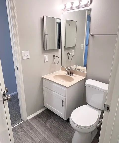 Harbour Club Apartments — Photo 62