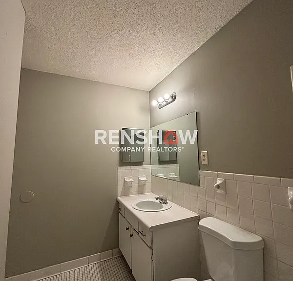 3212 Thirteen Colony Mall #4B — Photo 12