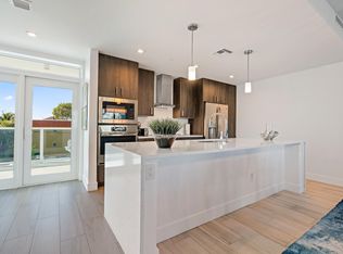 1 S Palmway #204, Lake Worth, FL 33460