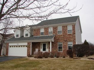 1540 Farmhill Dr, Algonquin, IL 60102