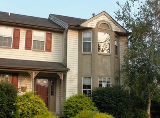 100 Greenview Rd, Collegeville, PA 19426