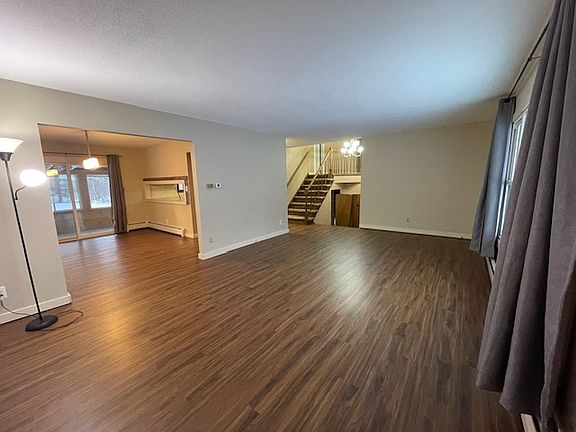 4th image of 8319 48th Ave
