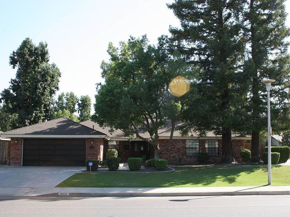 1st image of 9313 Laurel Oak Way