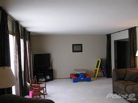 LIVINGROOM1