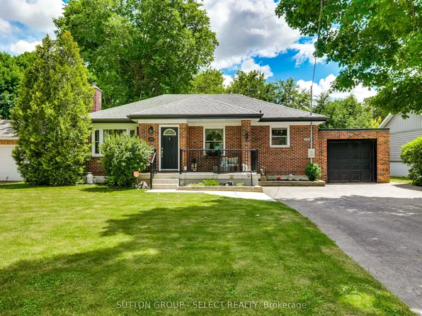 65 Broadway Ave, London, ON N6P 1A9