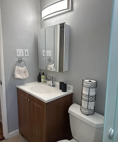 1126 Breezewood Ct — Photo 19