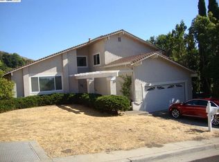 3463 Skyline Dr, Hayward, CA 94542