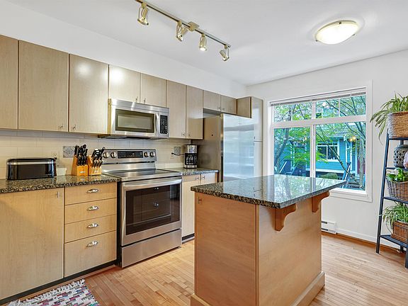 3rd image of 15236 36th Ave #129