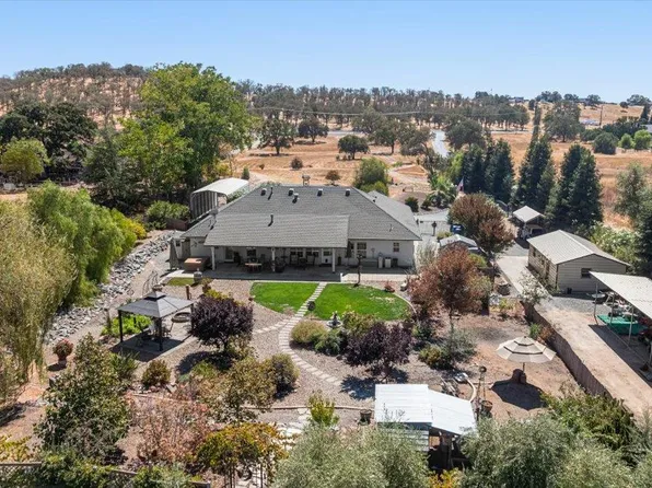 7950 Josephine Ln, Valley Springs, CA 95252