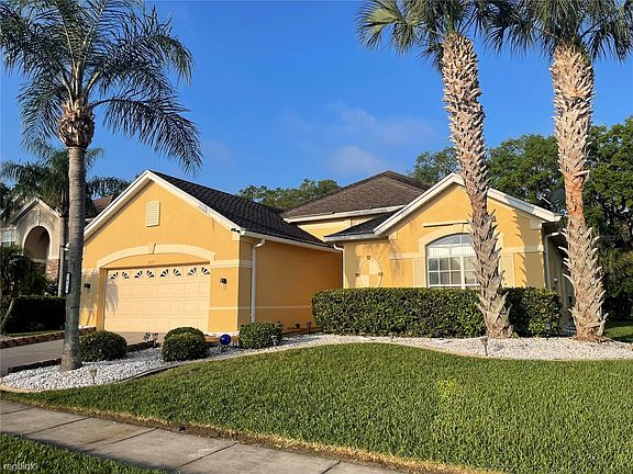 3rd image of 1625R The Oaks Blvd
