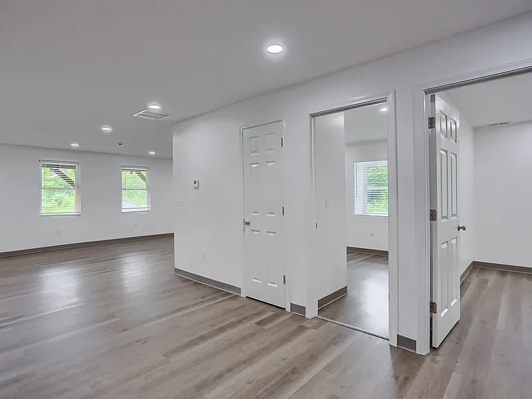 124 Kathleen Dr #7 — Photo 23