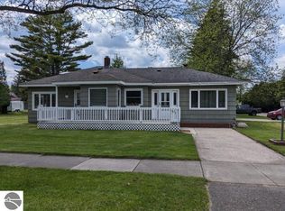 617 Newman St, East Tawas, MI 48730